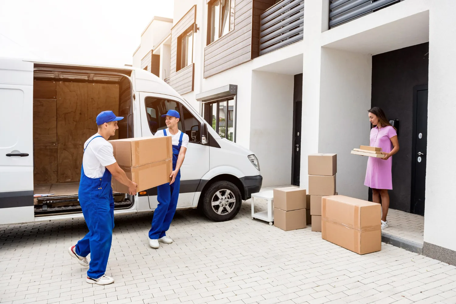 5 Essential Questions to Ask Before Hiring Long-Distance Movers