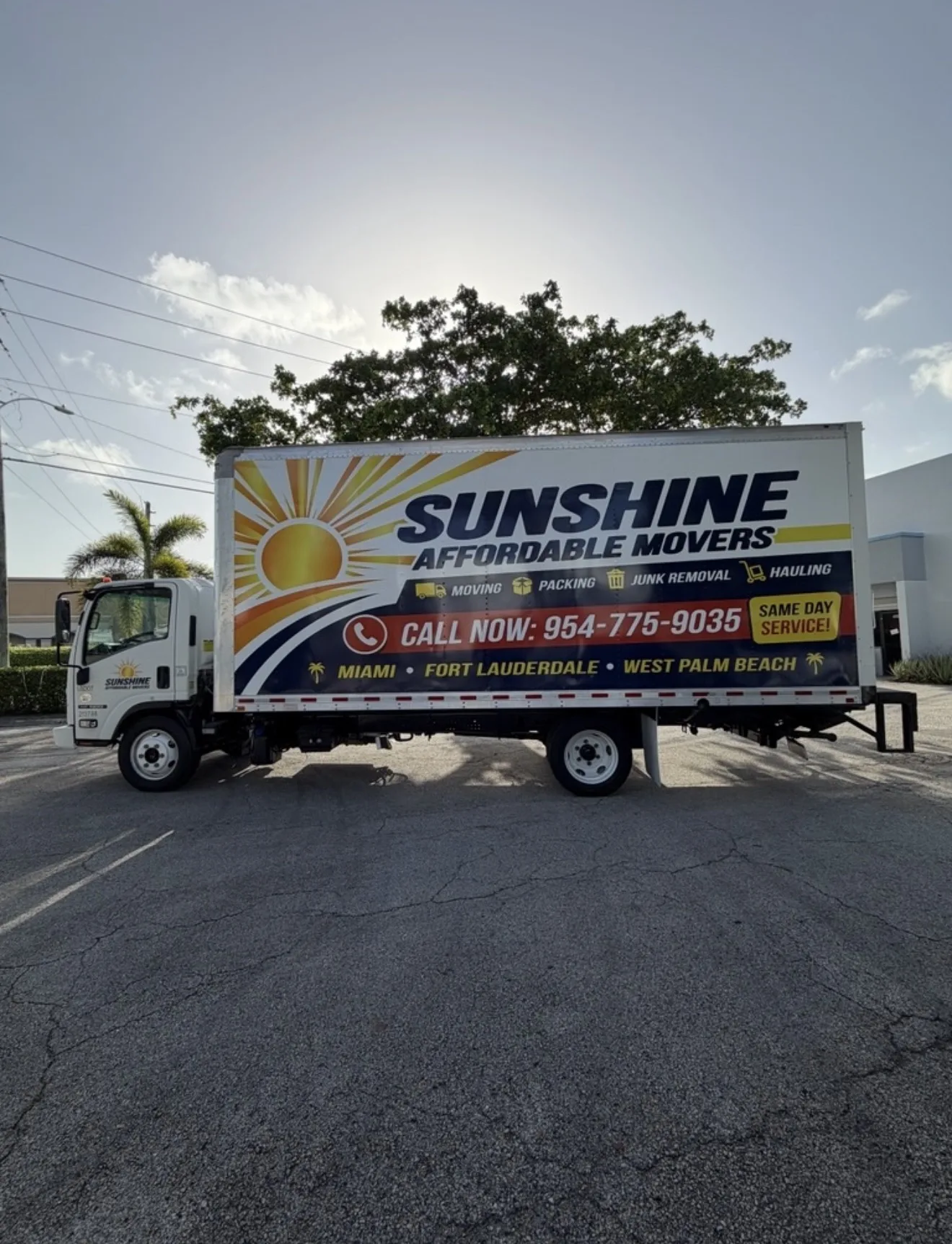 Sunshine Affordable Movers box truck ready for transport.